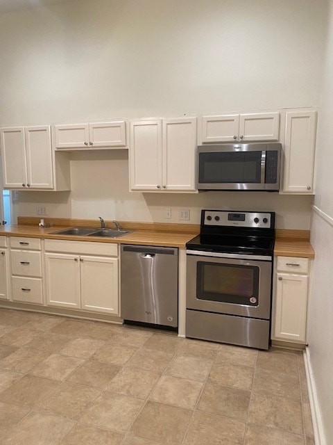 966 N Marshall St in Henderson, TX - Building Photo - Building Photo