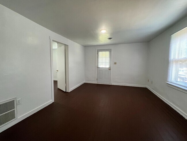 2210 E 7th St in Bloomington, IN - Building Photo - Building Photo