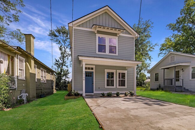 1917 Clemson St in Savannah, GA - Building Photo - Building Photo
