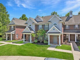 The Pointe at Canton in Canton, MI - Building Photo