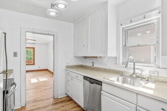 520 Bonfoy Ave in Colorado Springs, CO - Building Photo - Building Photo