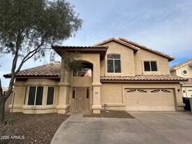 1210 E Briarwood Terrace in Phoenix, AZ - Building Photo