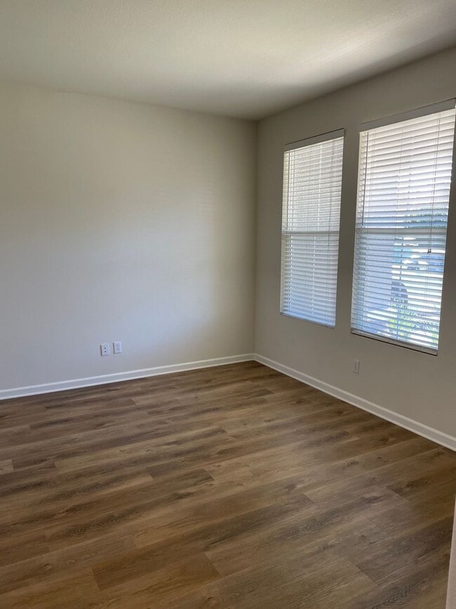 1892 Santa Ines St in Roseville, CA - Building Photo - Building Photo