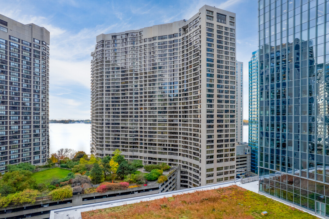 55 & 65 Harbour Square in Toronto, ON - Building Photo