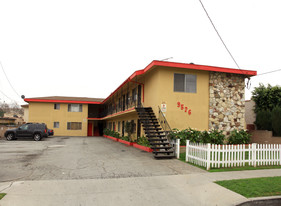 9526 Los Angeles St in Bellflower, CA - Building Photo