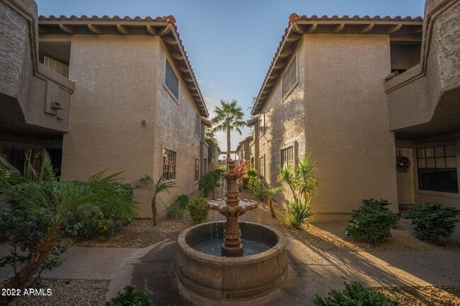 10017 E Mountain View Rd in Scottsdale, AZ - Building Photo - Building Photo