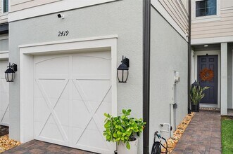 2419 Foggy Creek Cir in Clearwater, FL - Building Photo - Building Photo