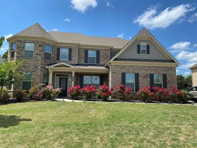 property at 5325 Chesire Ct