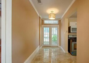 1007 West Avenue in Austin, TX - Building Photo