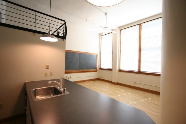 property at 100 Broadway Blvd NE