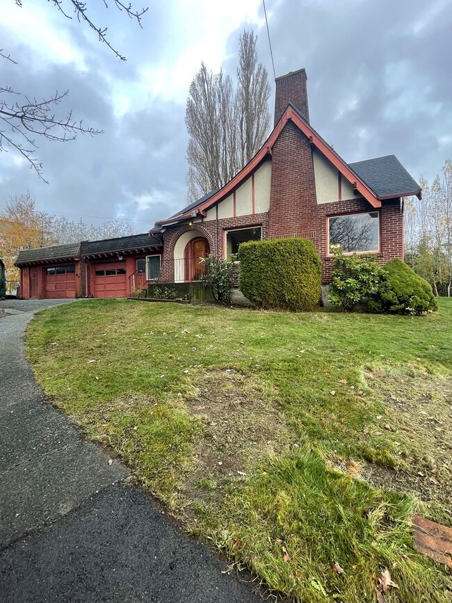 property at 3950 Northwest Ave