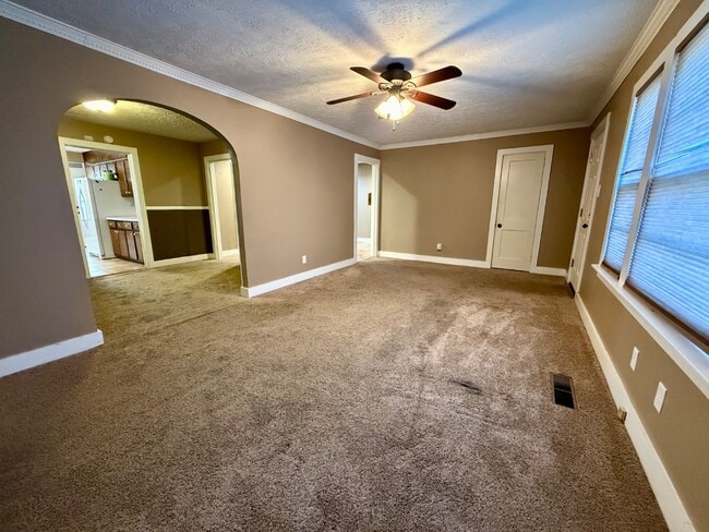 602 W McKinney Ave in Albertville, AL - Building Photo - Building Photo