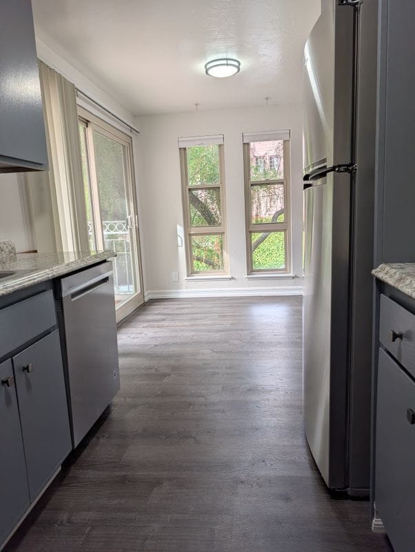 590 El Dorado Ave in Oakland, CA - Foto de edificio - Building Photo