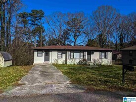 1256 Rose Lynn Ln in Birmingham, AL - Building Photo