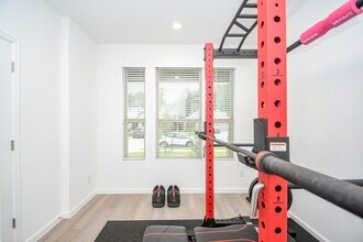 28722 Mount Bonnell Dr in New Caney, TX - Building Photo - Building Photo