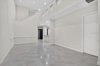8233 Tivoli Dr in Orlando, FL - Building Photo - Building Photo