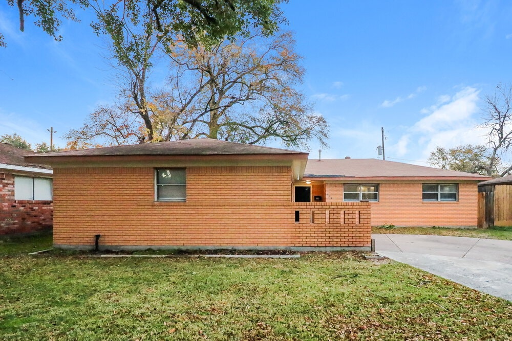 914 Mosher Ln in Houston, TX - Building Photo