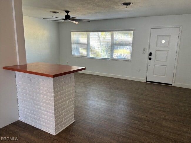 property at 5521 Granada Rd