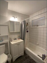 78 Perkins St, Unit 2 in Somerville, MA - Foto de edificio - Building Photo
