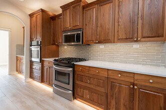 20466 Jacklight Ln in Bend, OR - Building Photo - Building Photo