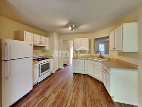 891 Edgewood Ln in Douglasville, GA - Building Photo - Building Photo