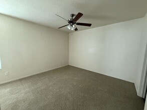 4609 Waterproof Dr in Killeen, TX - Foto de edificio - Building Photo