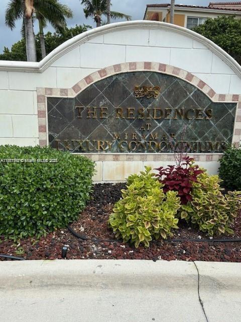 2151 W Preserve Way in Miramar, FL - Building Photo - Building Photo