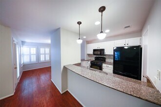 70 Cokeberry Ct in Spring, TX - Building Photo - Building Photo