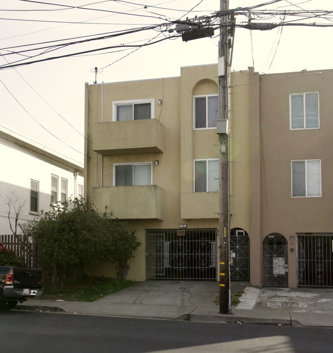 76 Chester St in Daly City, CA - Building Photo