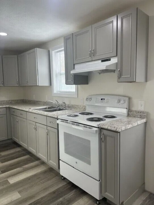 160 Washington Ave in Portland, ME - Building Photo