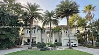 property at 628 N Island Rd