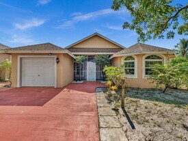 706 C St in Lake Worth Beach, FL - Building Photo