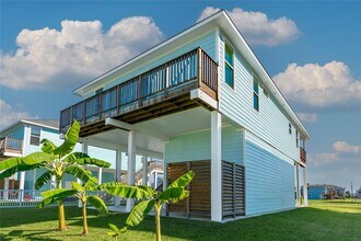 4106 Grayson Dr in Galveston, TX - Building Photo - Building Photo