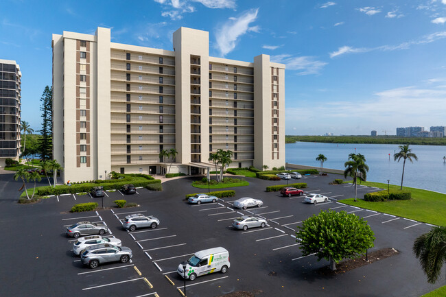 Vanderbilt Surf Colony in Naples, FL - Building Photo - Building Photo