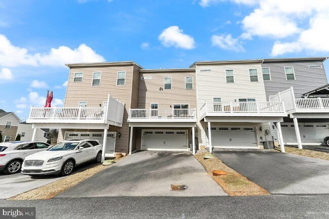 2018 Stargazers Rd in Downingtown, PA - Building Photo - Building Photo