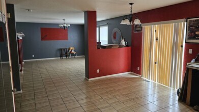 55 N Laredo Ct in Denver, CO - Building Photo - Building Photo