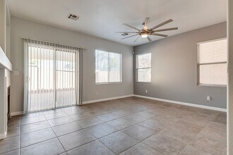 6234 Dartington Hall St in Henderson, NV - Building Photo - Building Photo