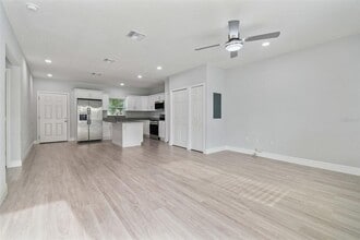 6819 N Sterling Ave in Tampa, FL - Building Photo - Building Photo