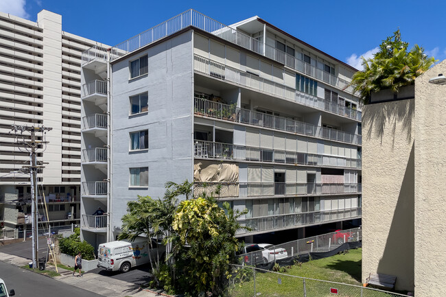 Kealoha Arms in Honolulu, HI - Building Photo - Primary Photo