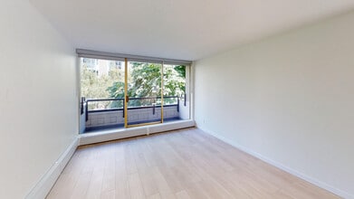 The Windsor in Vancouver, BC - Building Photo - Building Photo