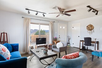 6122 Panorama Rd in Joshua Tree, CA - Building Photo - Building Photo