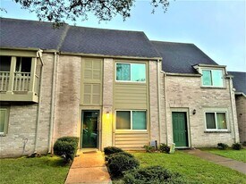 2130 Greenbriar Colony Dr in Houston, TX - Building Photo