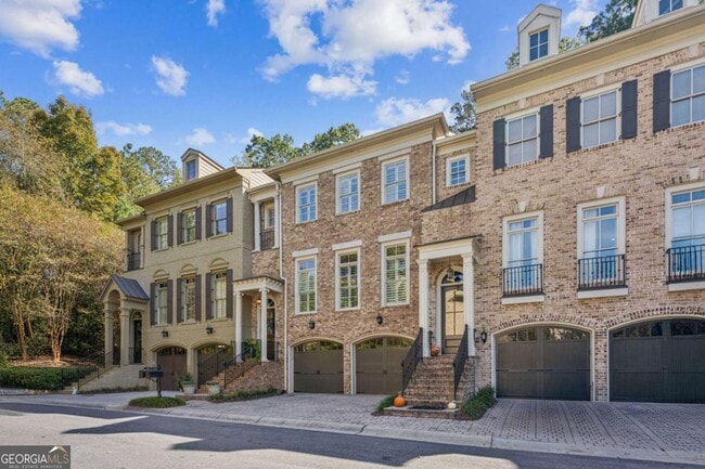 9026 Riverbend Manor in Alpharetta, GA - Building Photo - Building Photo