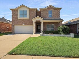 3508 Hornbeam St in Argyle, TX - Building Photo