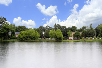 Seasons Apartments in Statesboro, GA - Building Photo - Building Photo