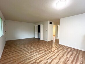 907 Wilson Ave in Bellingham, WA - Building Photo - Building Photo