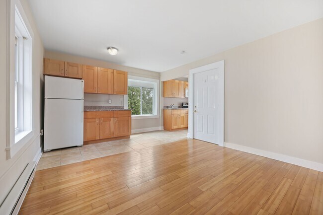 52 Highland Rd in Stamford, CT - Building Photo - Building Photo