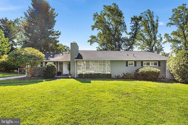 property at 418 School Ln