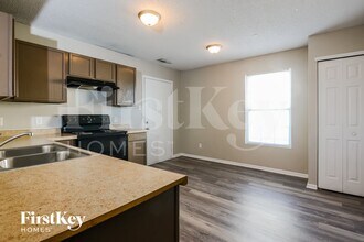 8842 Cardinal Flower Ln in Indianapolis, IN - Building Photo - Building Photo