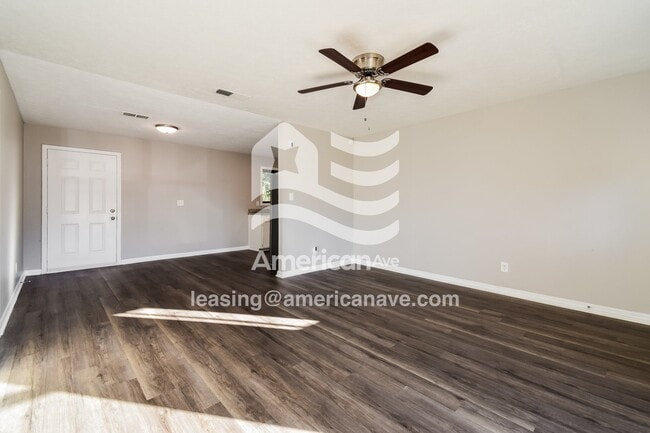 4935 Lisa Ct in Columbus, GA - Foto de edificio - Building Photo